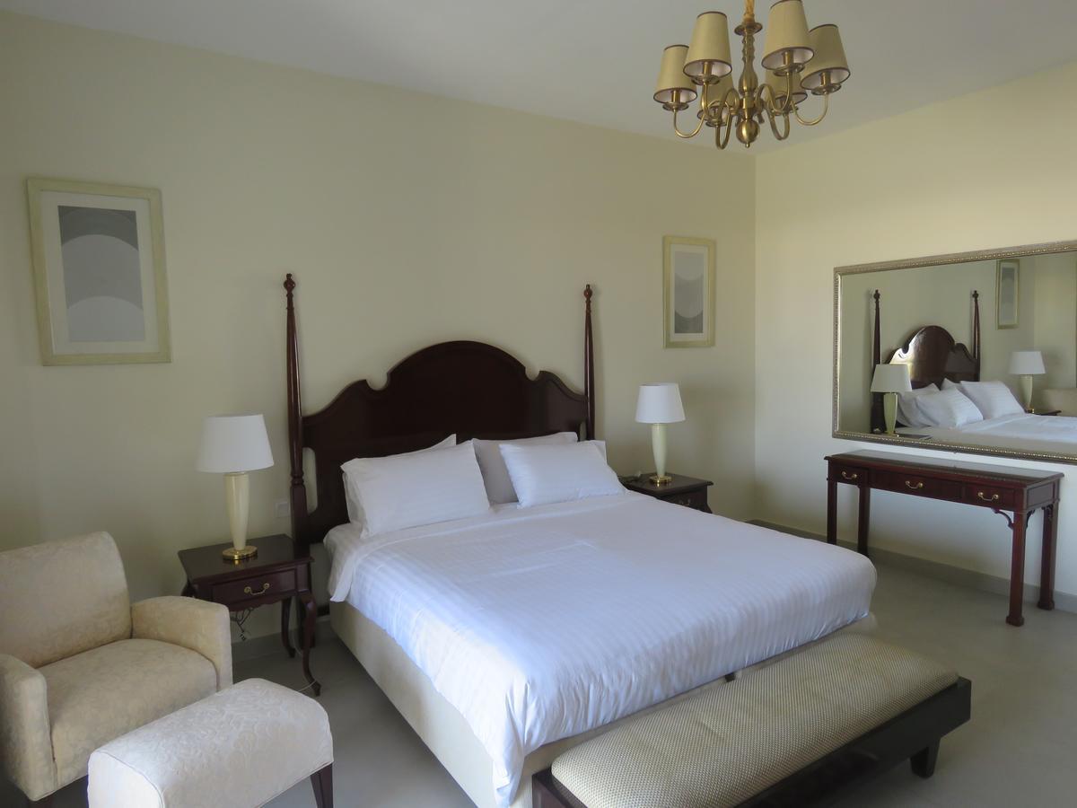 Bermuda Villas Holiday Home Рас-эль-Хайма Экстерьер фото